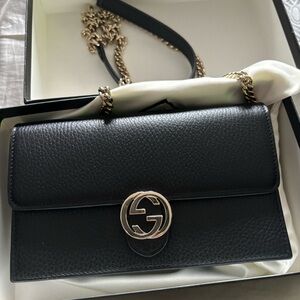 Gucci interlocking bag
